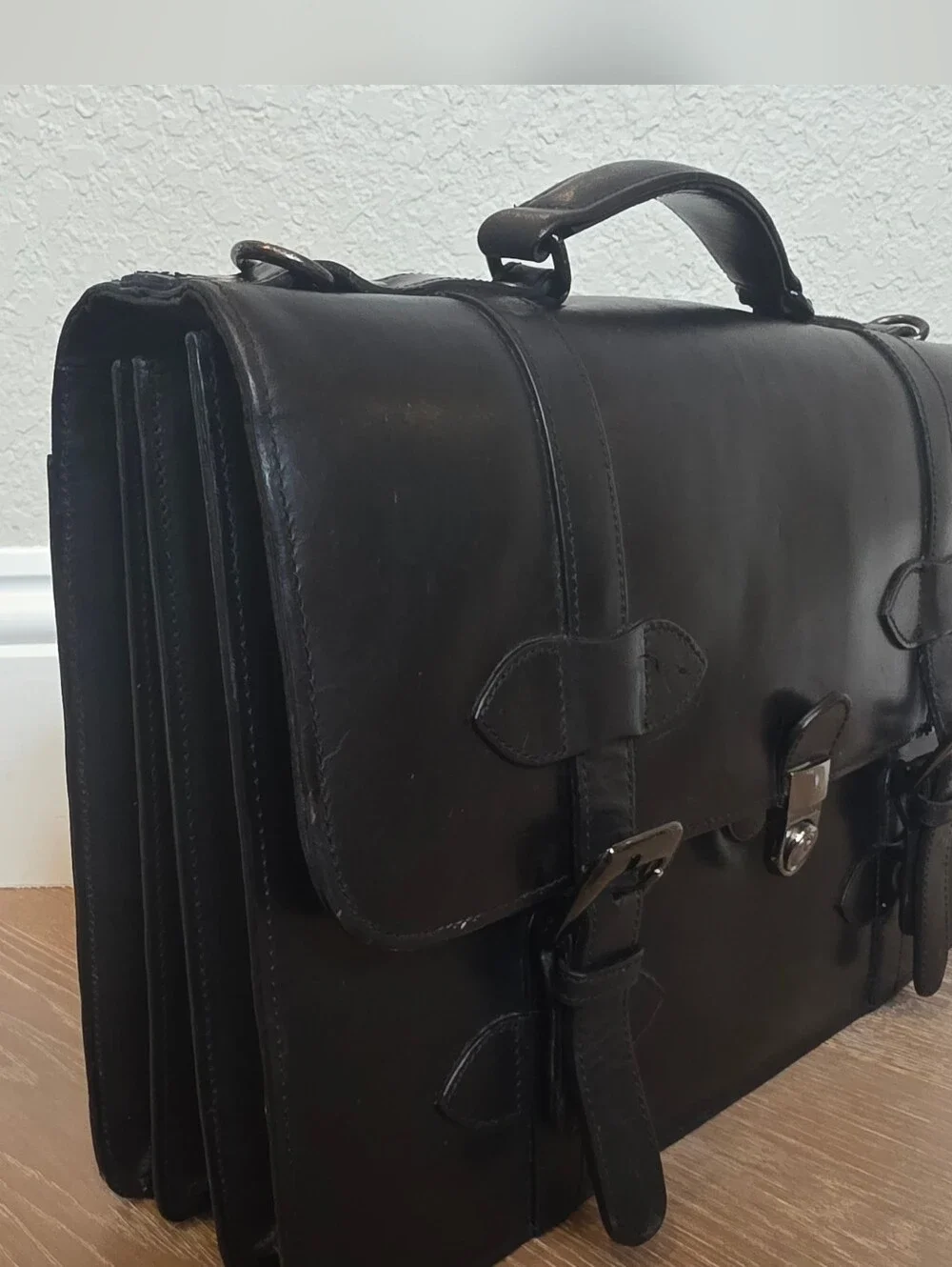 Classic Black Leather Briefcase With Shoulder Strap - Men Or Womens Work Bag
